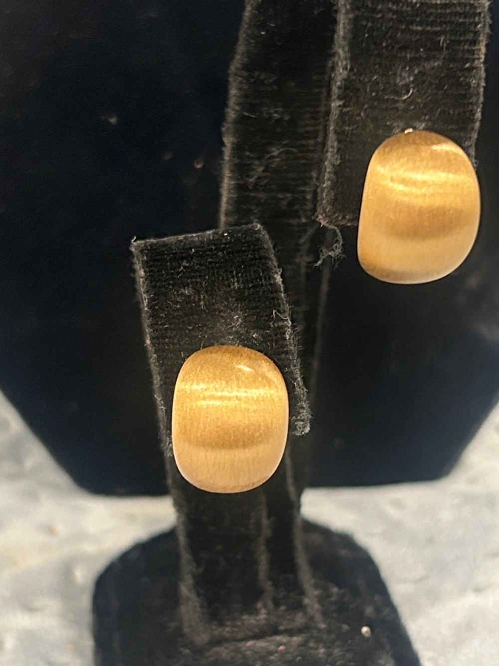 Matte Satin Gold Dome Earrings-NWT - Picture 2 of 6